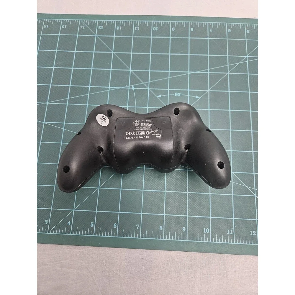 Logitech PlayStation 2 Cordless Action Controller G-X2D11 Wireless PS2